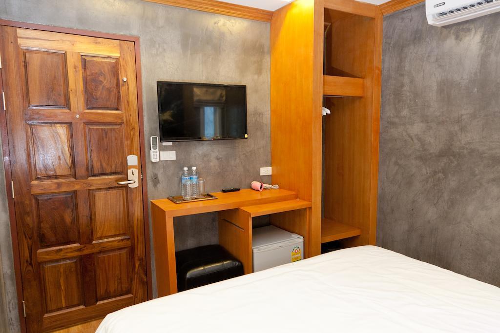 Chaphone Guesthouse Phuket Pokoj fotografie